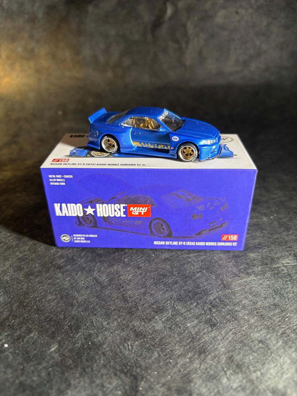 Kaido House x Mini GT - Nissan Skyline GT-R (R34) Kaido Works Shinjuku V2
