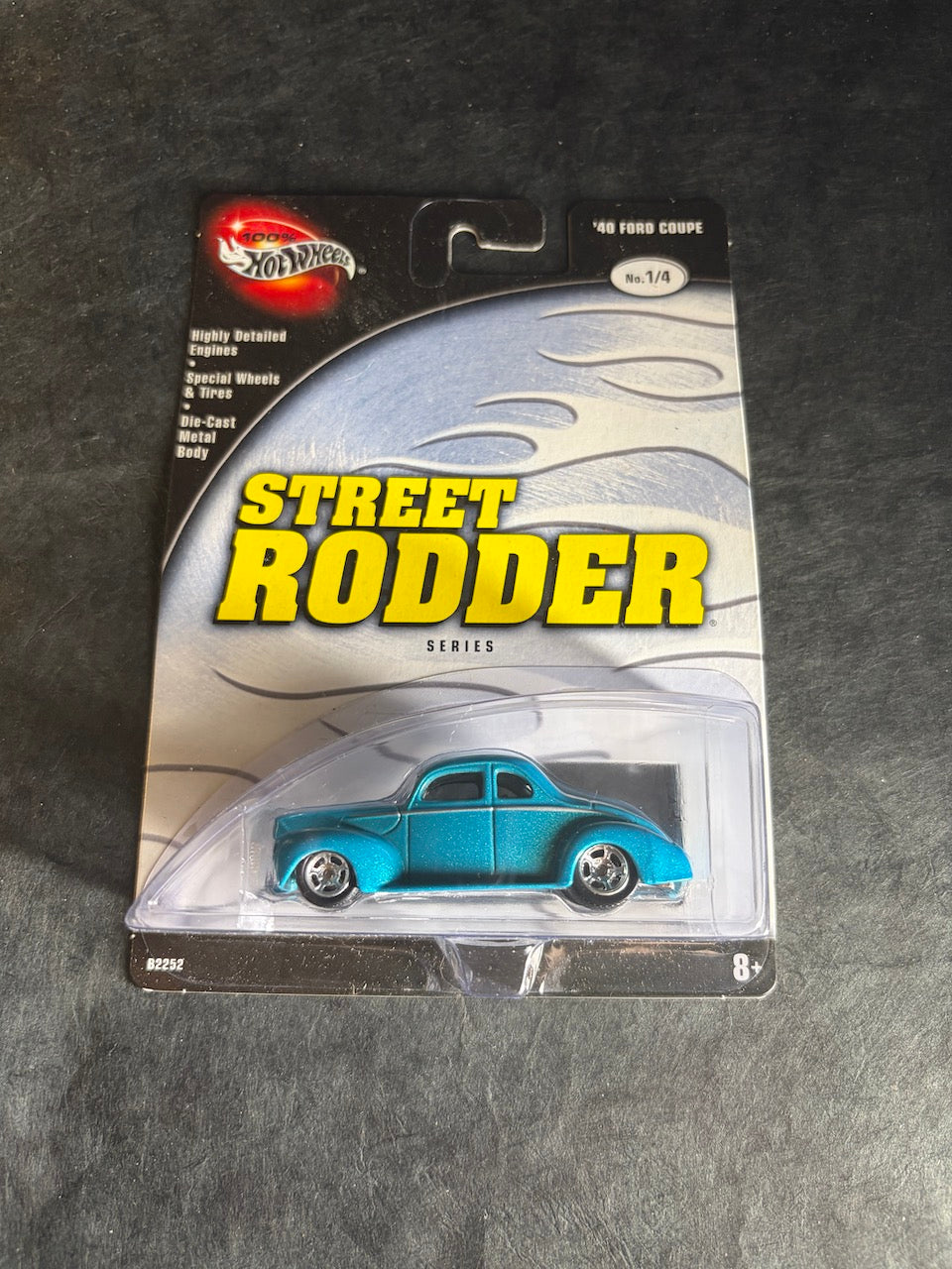 Hot Wheels - ‘40 Ford Coupe - 100% Hot Wheels