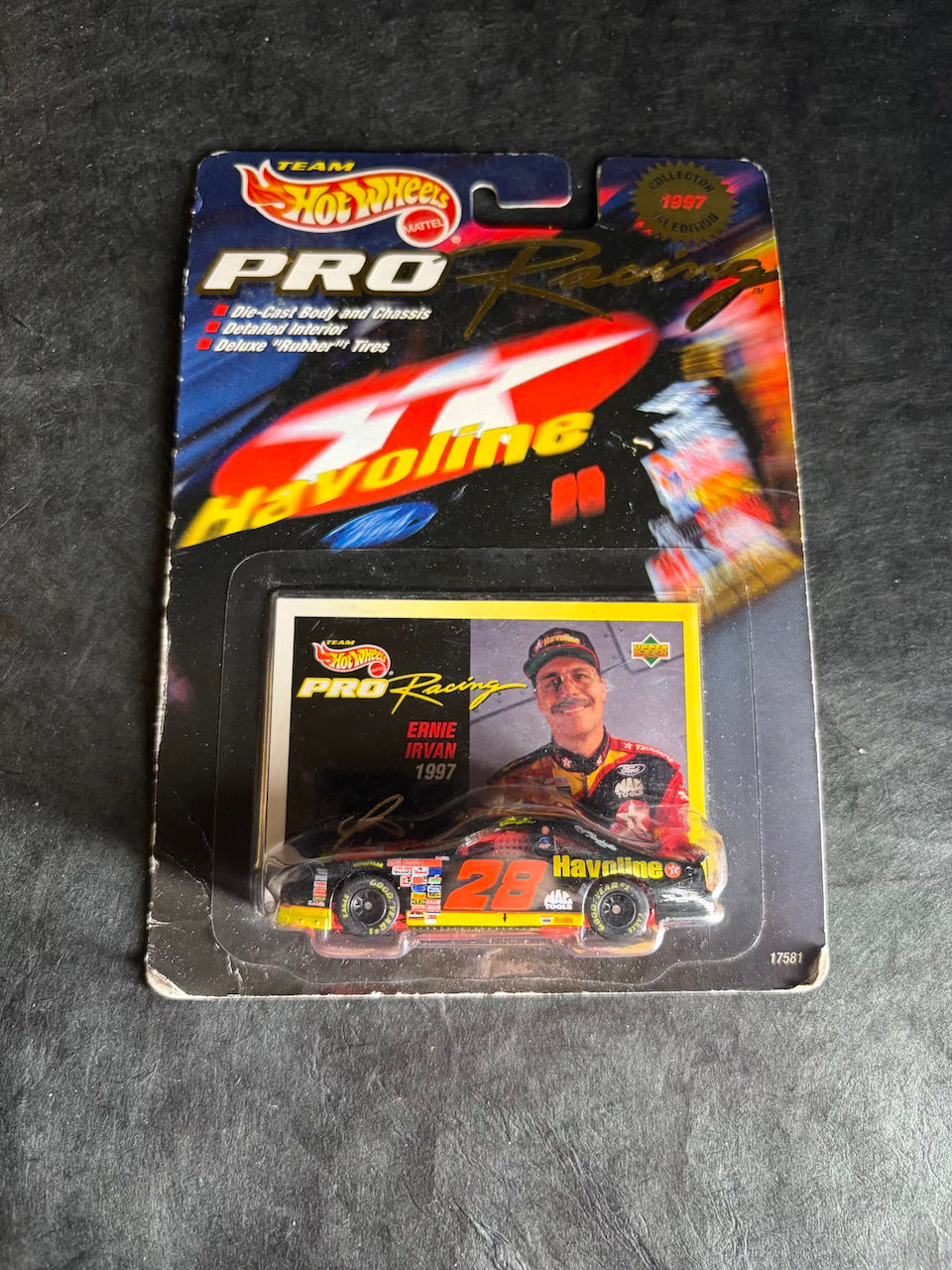 Hot Wheels - Nascar #28 Ford Thunderbird - Hot Wheels Pro Racing