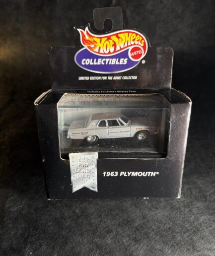 Hot Wheels - 1963 Plymouth - 100% Black Box