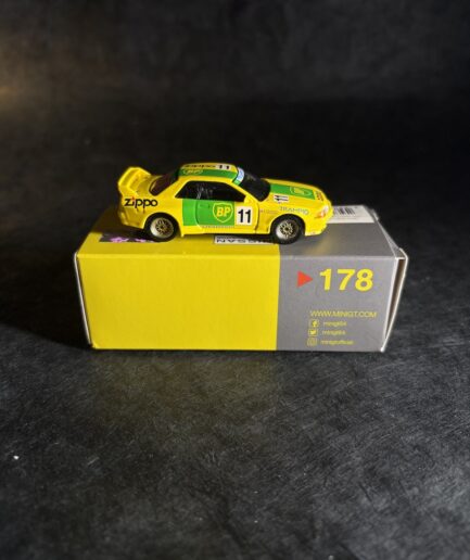 Mini GT - Nissan Skyline GT-R Gr. A #11 - BP