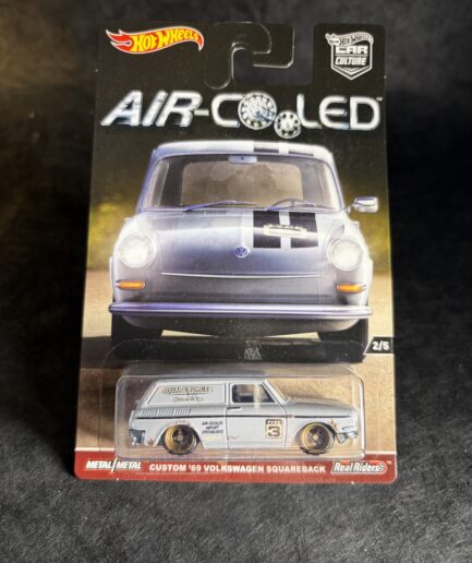 Hot Wheels - Custom ‘69 Volkswagen Squareback - Car Culture