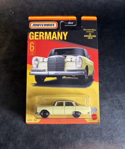 Matchbox - ‘62 Mercedes-Benz 220 SE - Germany