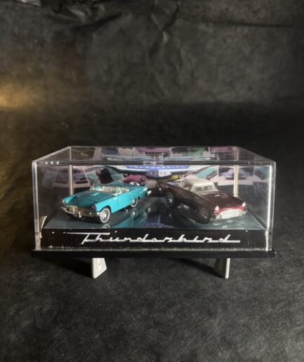 Hot Wheels - Thunderbird 2-car Set - 100% Hot Wheels